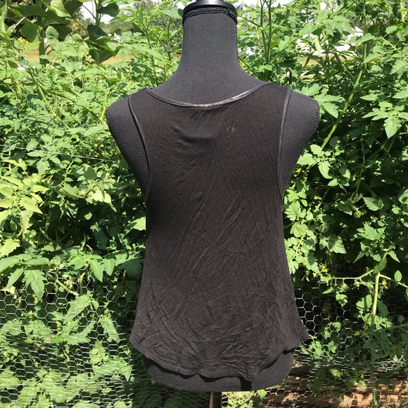Black and gold tank top, size Small - Picture 7 of 9